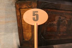 fünf